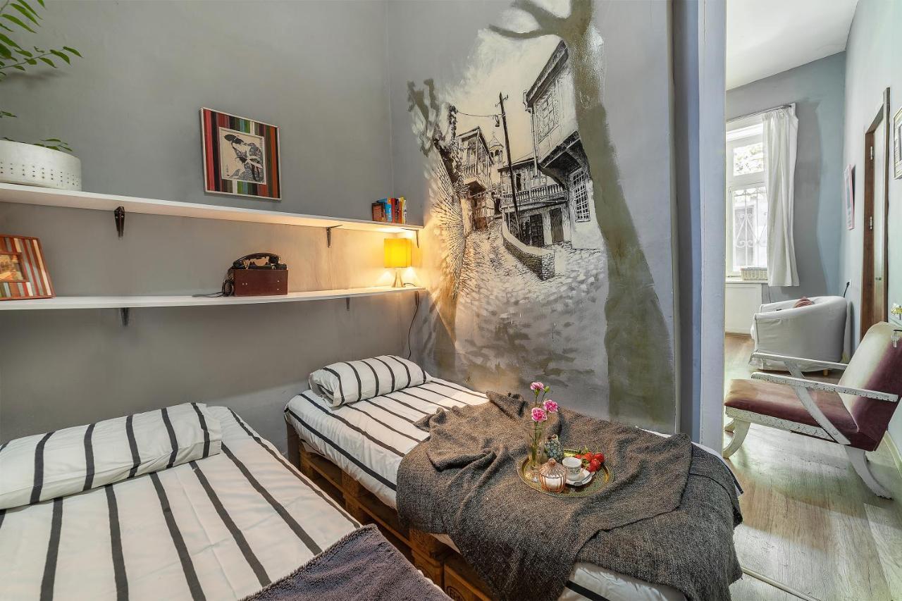 Hostel Indie Mindie Tbilisi Zewnętrze zdjęcie